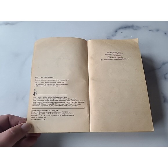 Vintage God Is an Englishman R.F. Delderfield 1970 - Picture 5 of 10